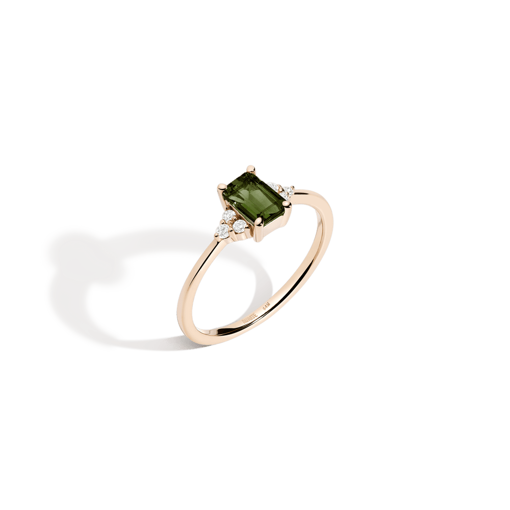 Vintage-Inspired Emerald Cut Ring (Green Tourmaline)